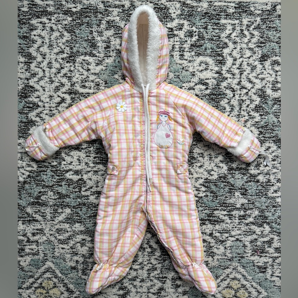 Vintage 70’s Baby Girl Bunting
